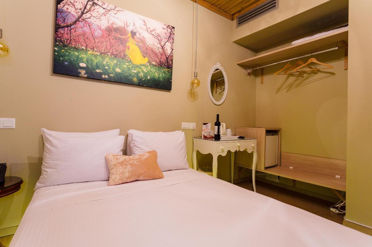 Blossom Rooms & Suite Weria Zewnętrze zdjęcie
